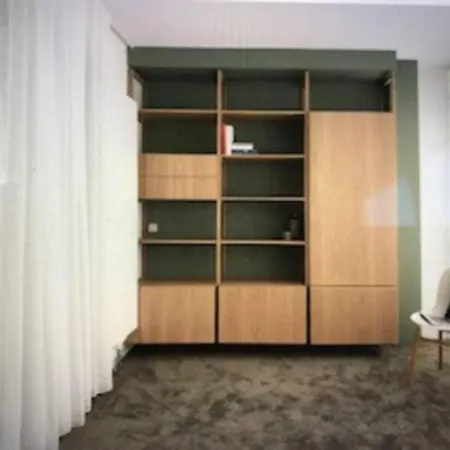 Large And Cosy House On The Water: Free Parking Semesterbostad